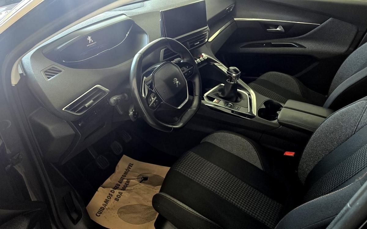 peugeot-3008-2021-diesel-1499cc