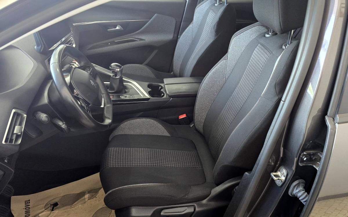 peugeot-3008-2021-diesel-1499cc