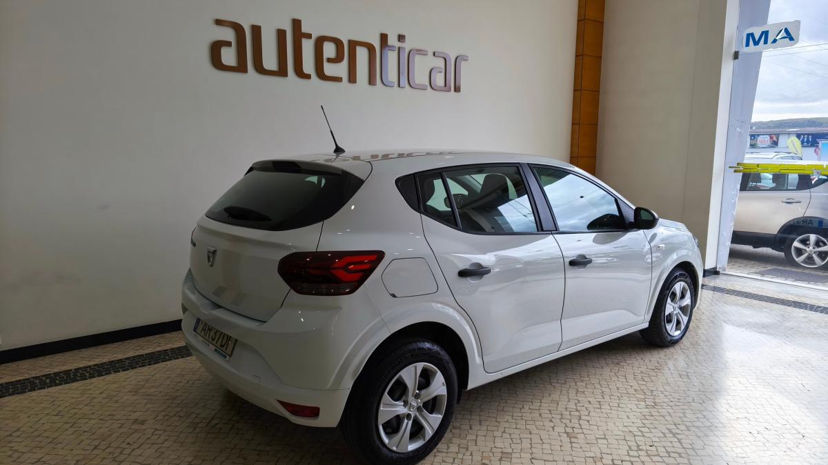 dacia-sandero-2022-gasolina-999cc