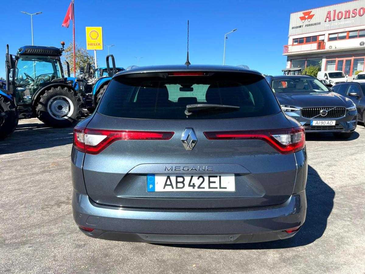 renault-megane-sport-tourer-2020-diesel-1461cc