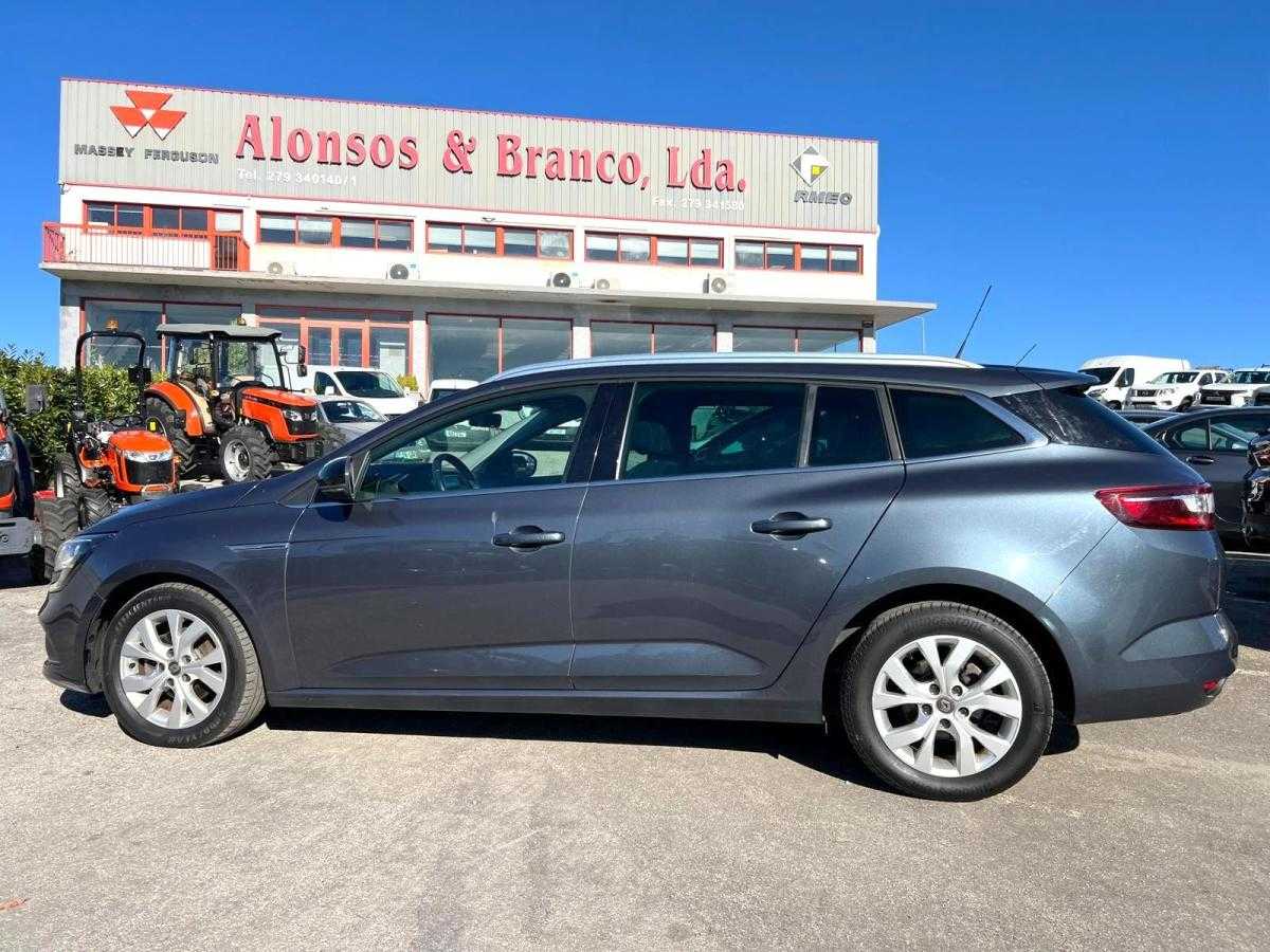 renault-megane-sport-tourer-2020-diesel-1461cc