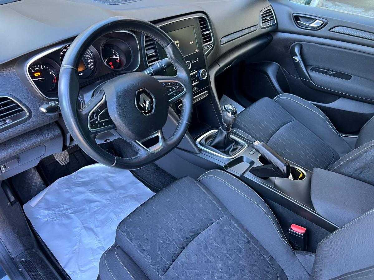 renault-megane-sport-tourer-2020-diesel-1461cc