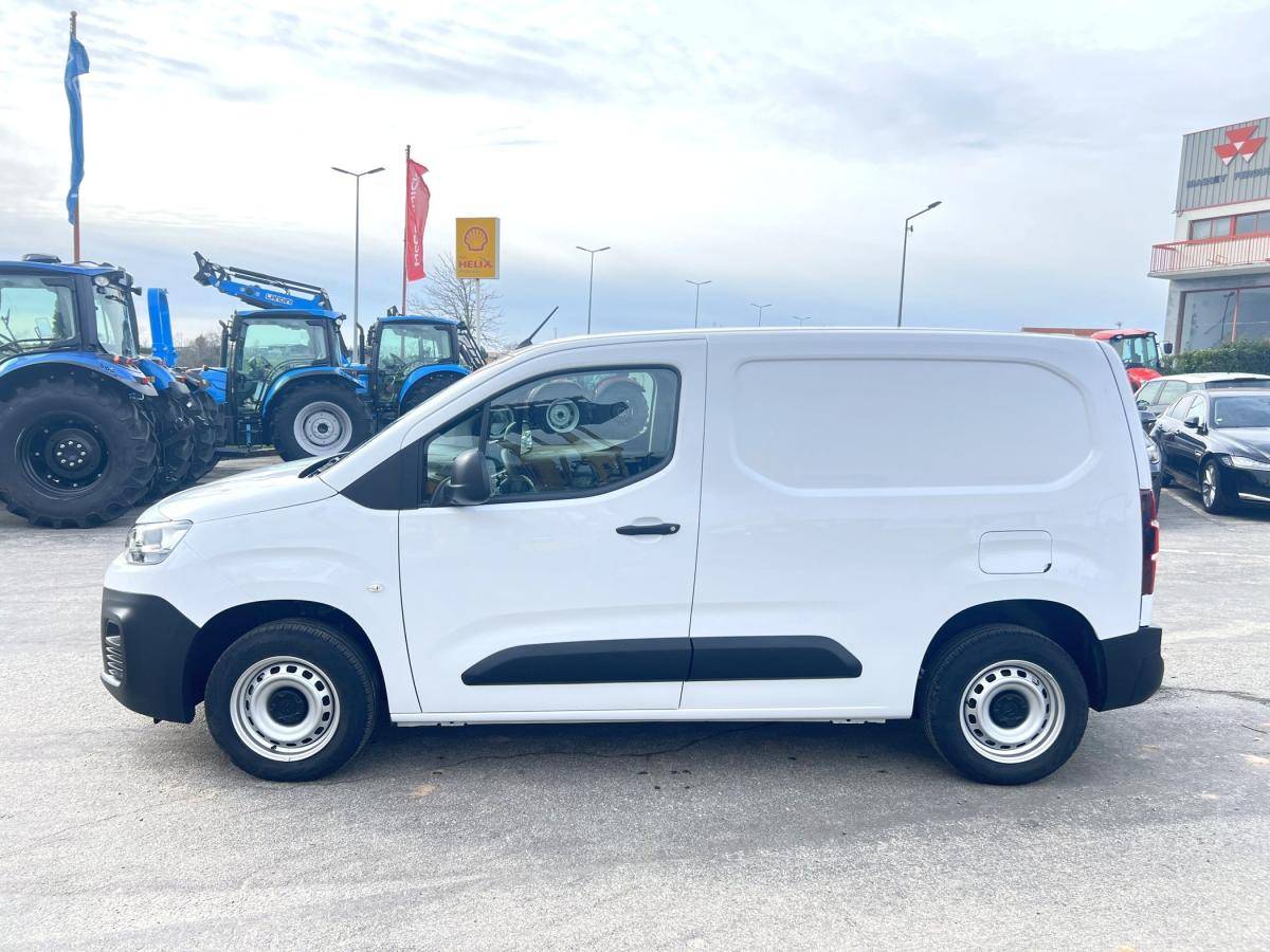 citroen-berlingo-2023-diesel-1499cc