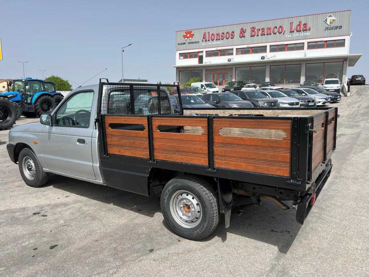mazda-b2500-2000-diesel-2500cc
