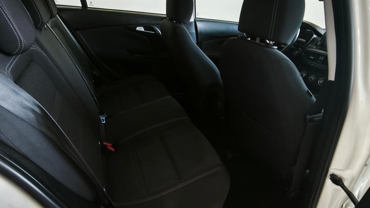 fiat-tipo-station-wagon-2020-diesel-1248cc
