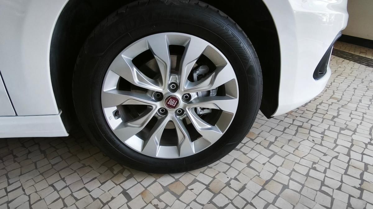 fiat-tipo-station-wagon-2020-diesel-1248cc