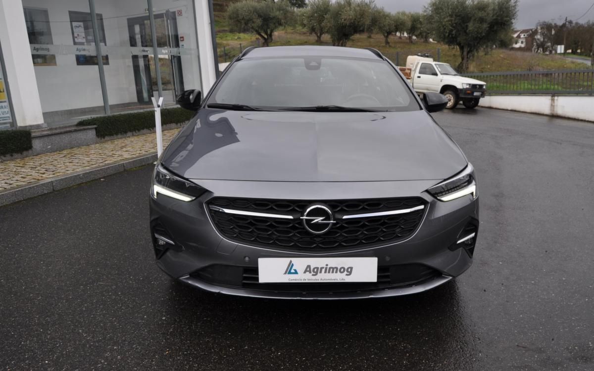 opel-insignia-sports-tourer-2021-diesel-1496cc