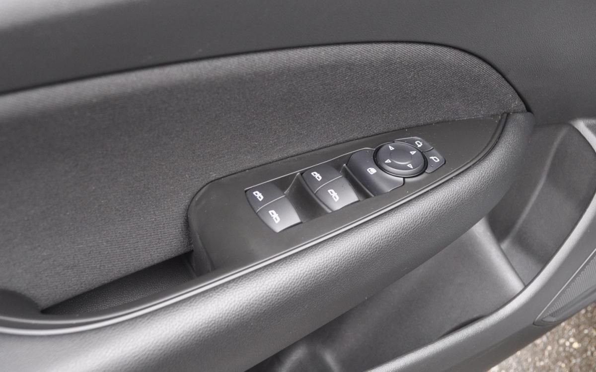 opel-insignia-sports-tourer-2021-diesel-1496cc