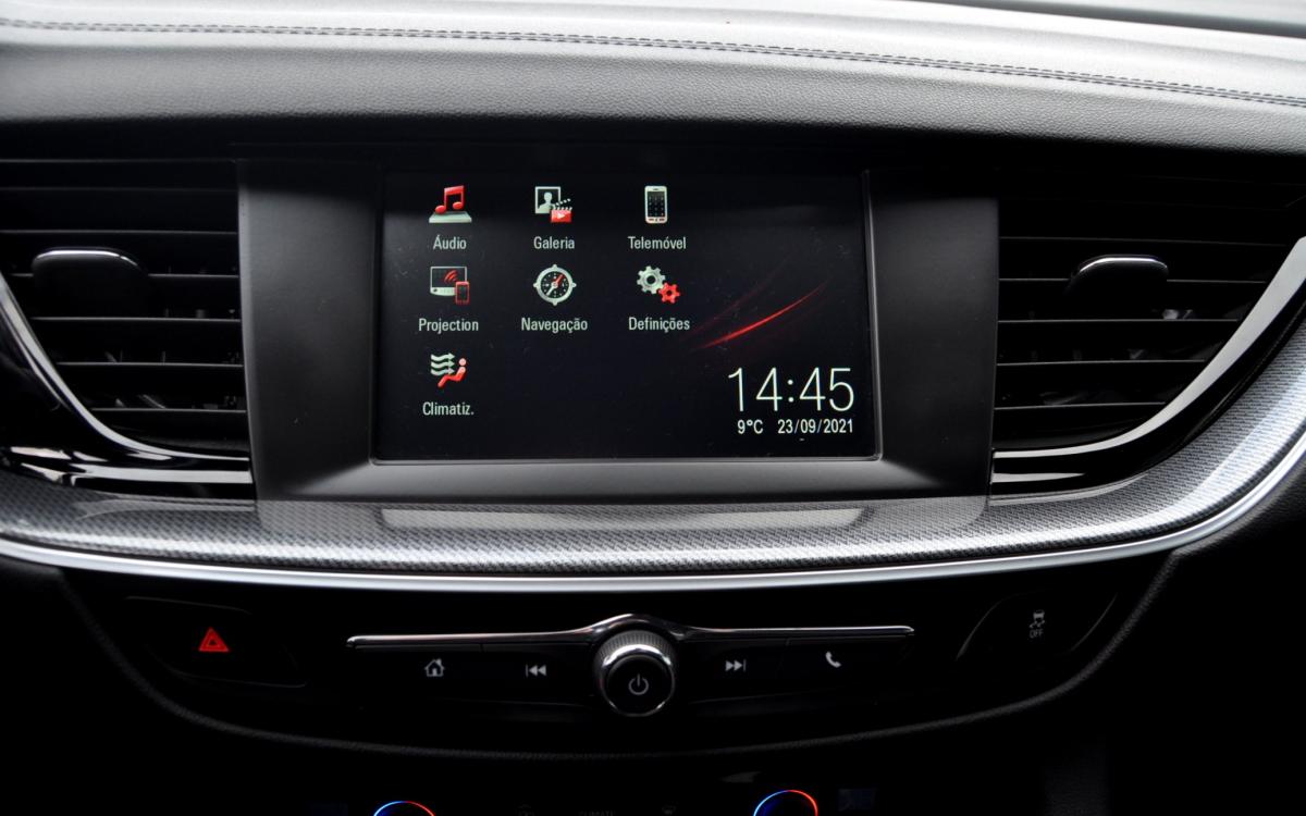 opel-insignia-sports-tourer-2021-diesel-1496cc