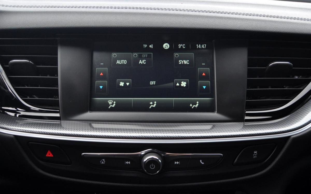 opel-insignia-sports-tourer-2021-diesel-1496cc