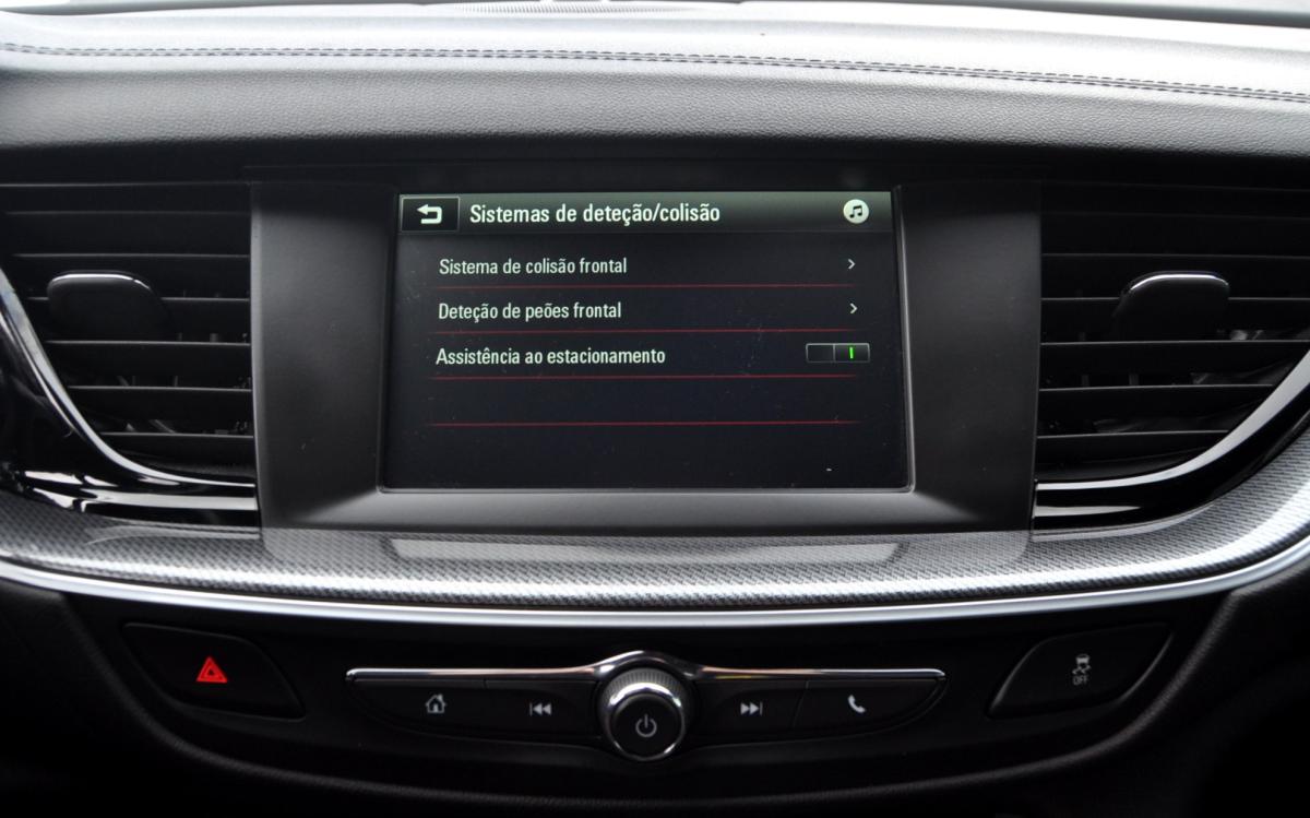opel-insignia-sports-tourer-2021-diesel-1496cc