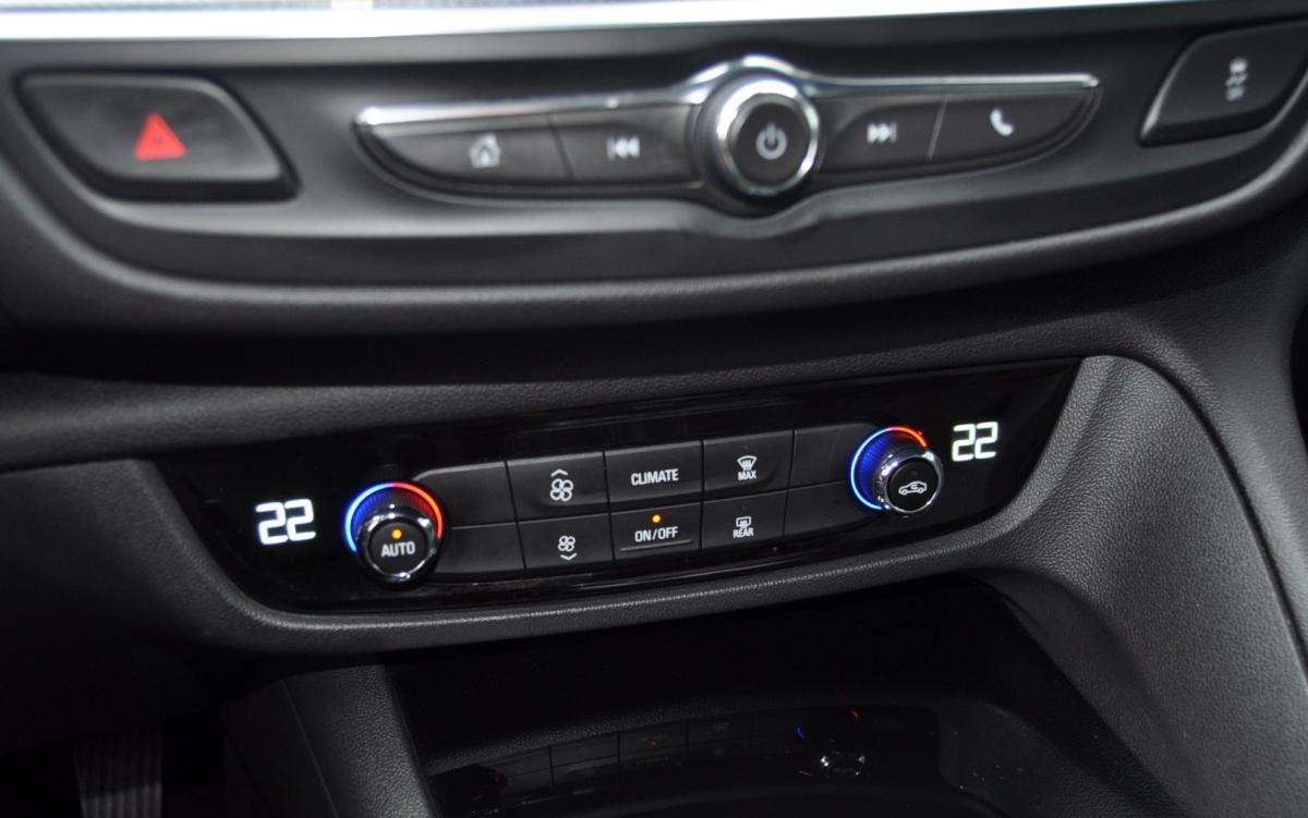 opel-insignia-sports-tourer-2021-diesel-1496cc