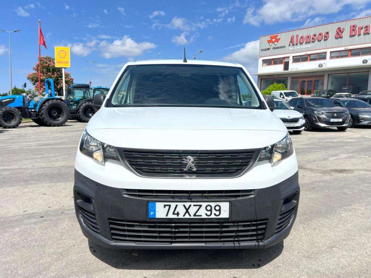 peugeot-partner-2019-diesel-1560cc