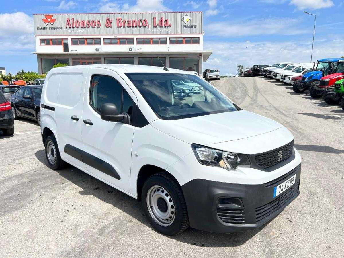 peugeot-partner-2019-diesel-1560cc