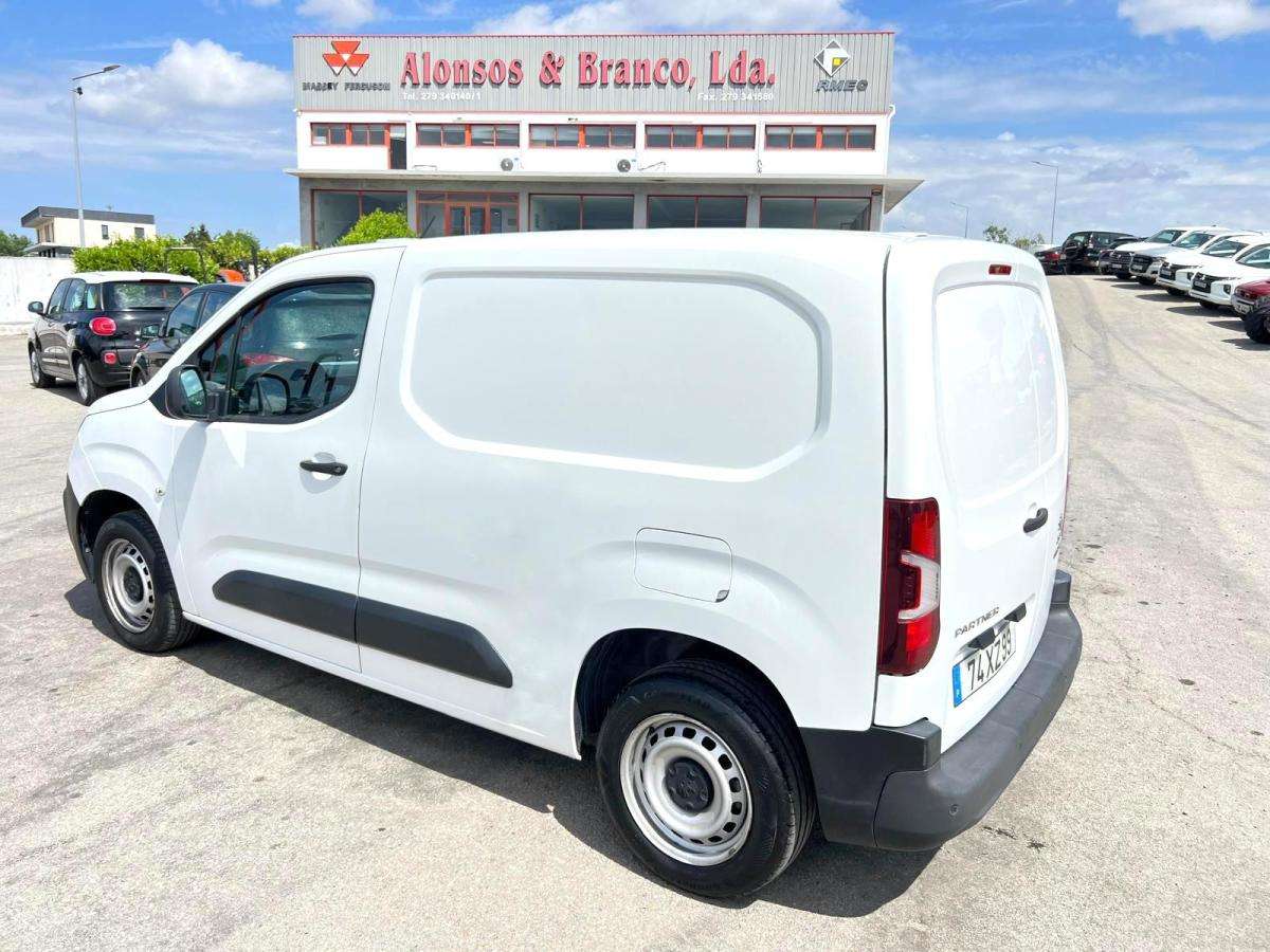 peugeot-partner-2019-diesel-1560cc