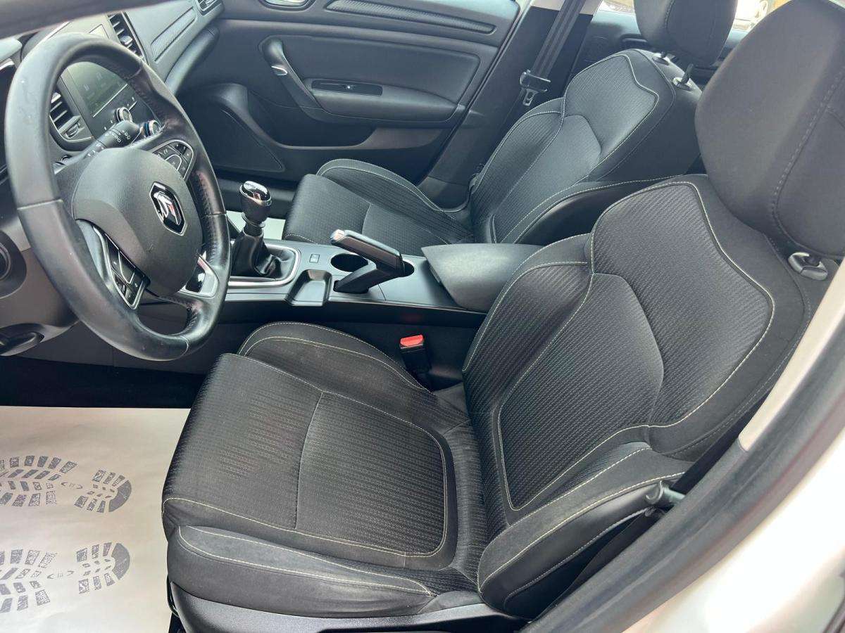 renault-megane-sport-tourer-2017-diesel-1461cc
