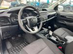 toyota-hilux-2019-diesel-2393cc