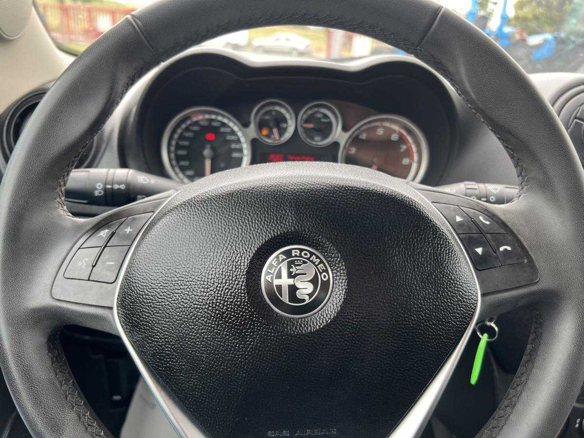 alfa-romeo-mito-2018-gasolina-875cc
