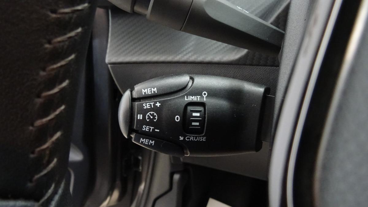 peugeot-208-2021-gasolina-1199cc