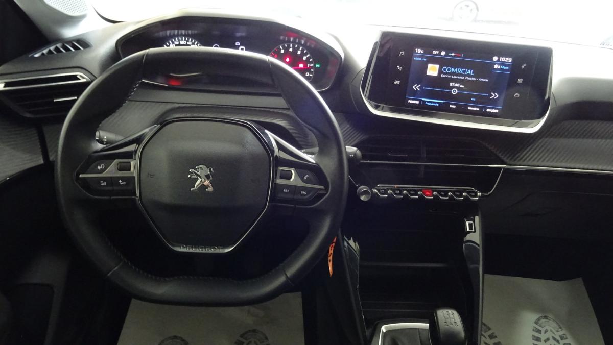 peugeot-208-2021-gasolina-1199cc