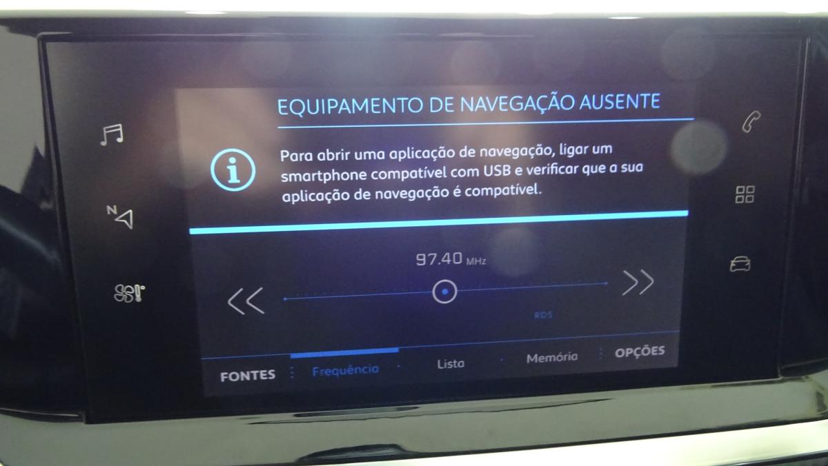 peugeot-208-2021-gasolina-1199cc