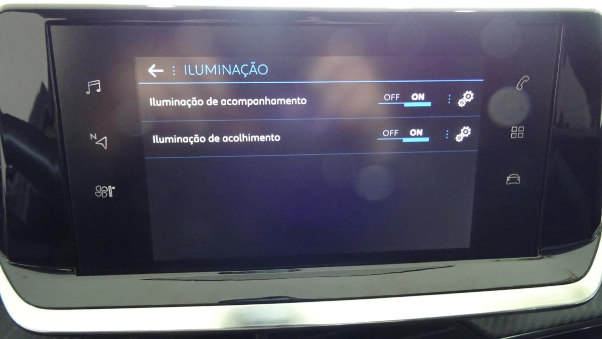 peugeot-208-2021-gasolina-1199cc