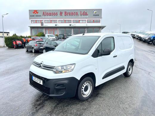 citroen-berlingo-2023-diesel-1499cc