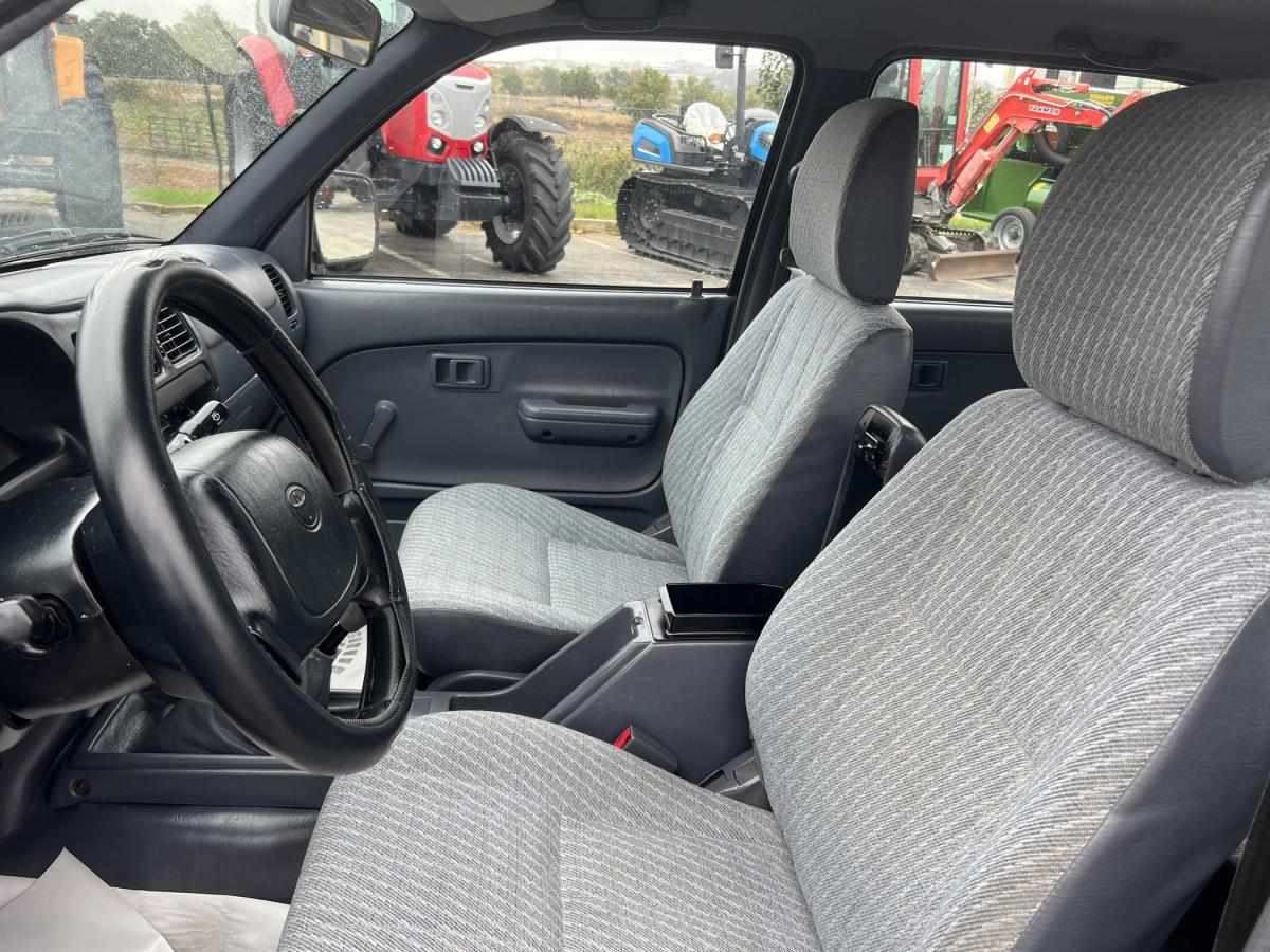 toyota-hilux-1999-diesel-2446cc