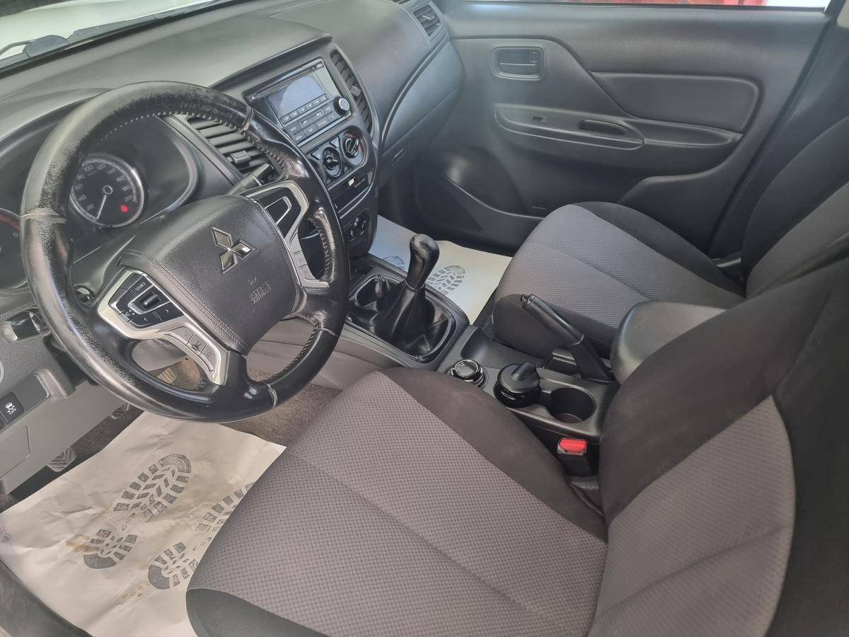 mitsubishi-l200-2021-diesel-2268cc