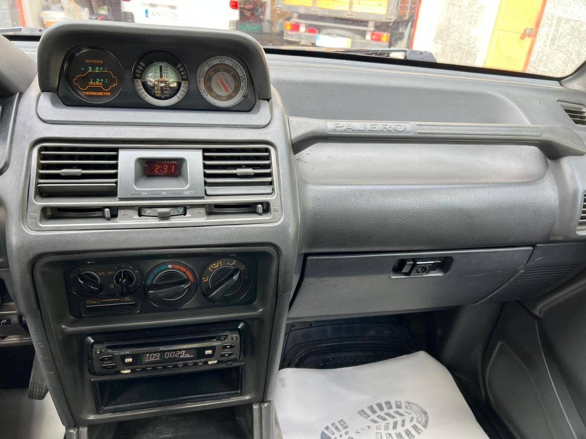 mitsubishi-pajero-1993-diesel-2477cc