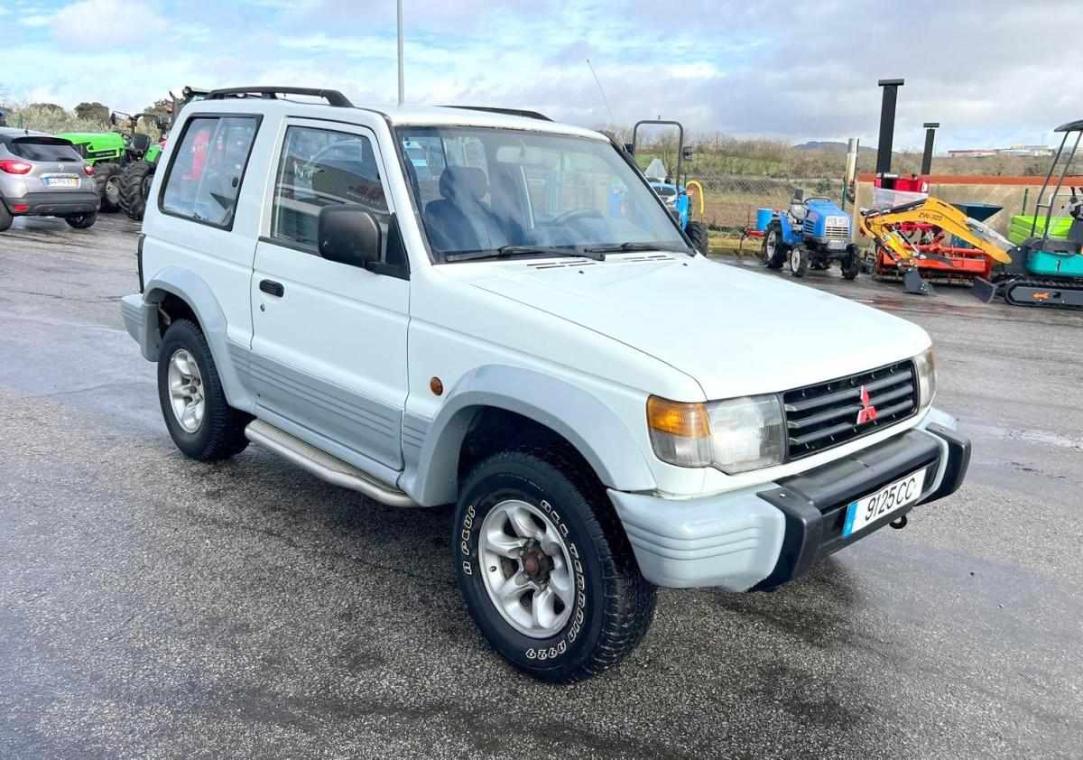 mitsubishi-pajero-1993-diesel-2477cc