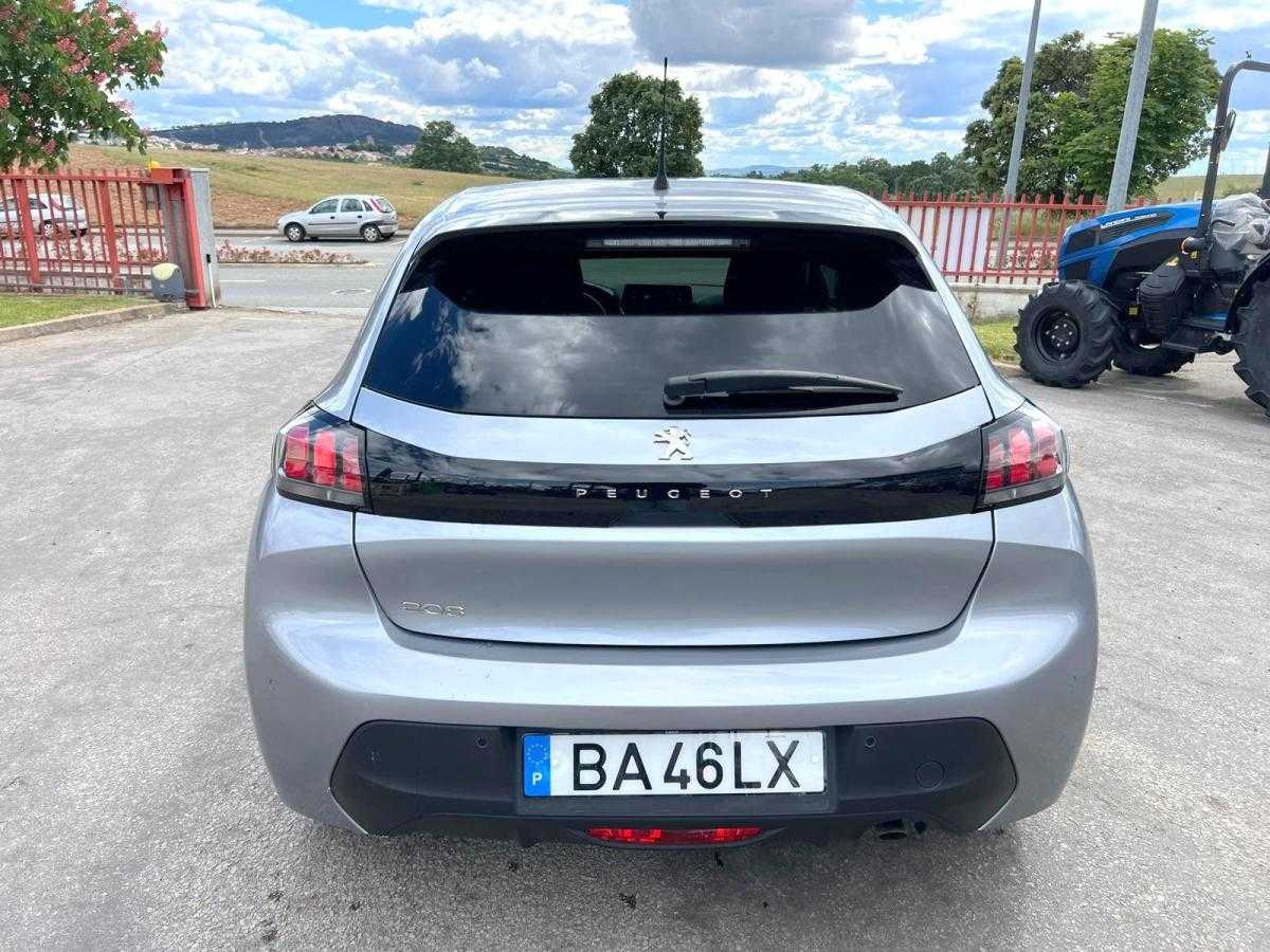 peugeot-208-2023-gasolina-1199cc