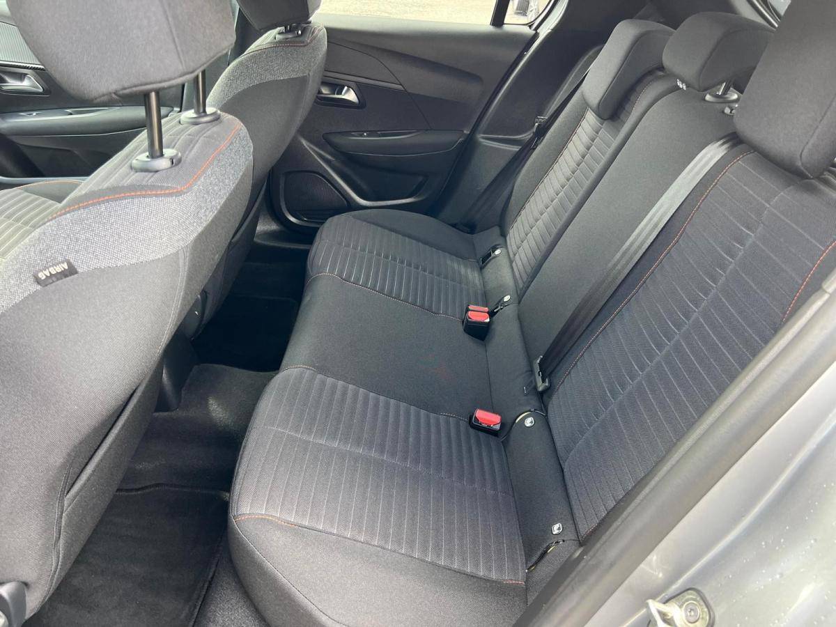 peugeot-208-2023-gasolina-1199cc