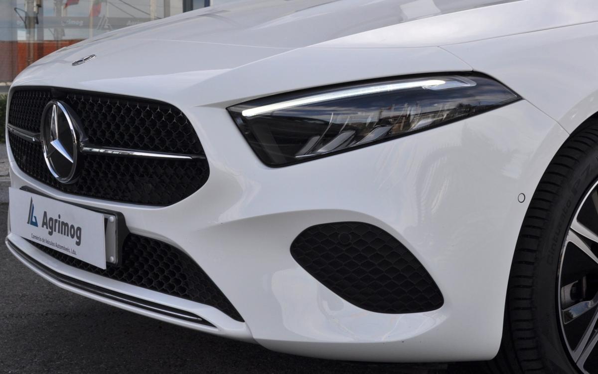 mercedes-benz-classe-a-2023-hibrido-a-gasolina-1331cc