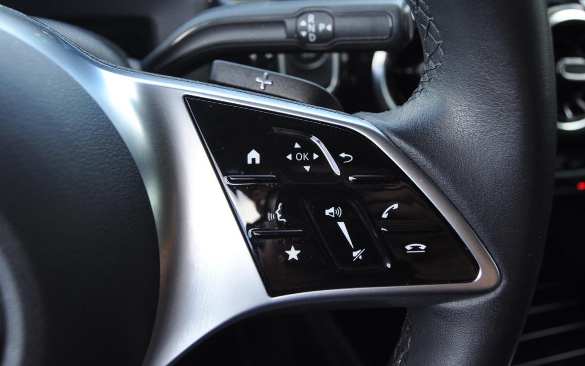 mercedes-benz-classe-a-2023-hibrido-a-gasolina-1331cc