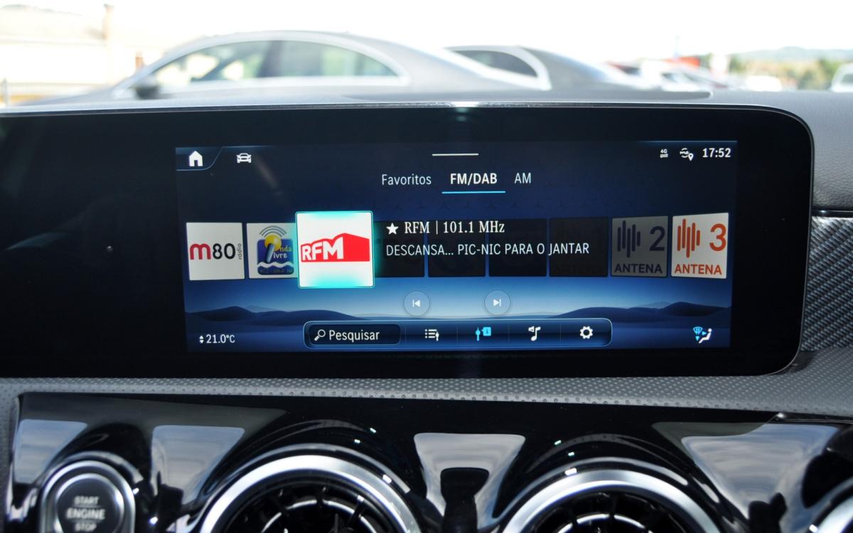 mercedes-benz-classe-a-2023-hibrido-a-gasolina-1331cc