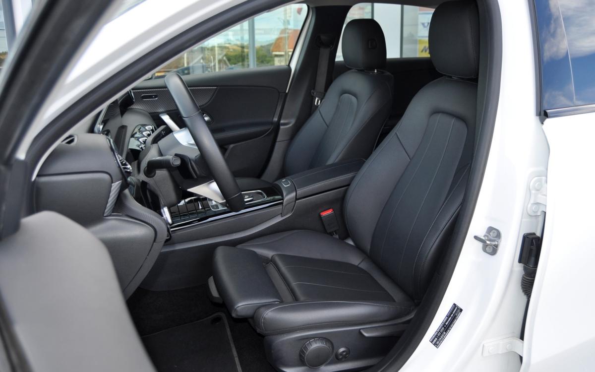 mercedes-benz-classe-a-2023-hibrido-a-gasolina-1331cc