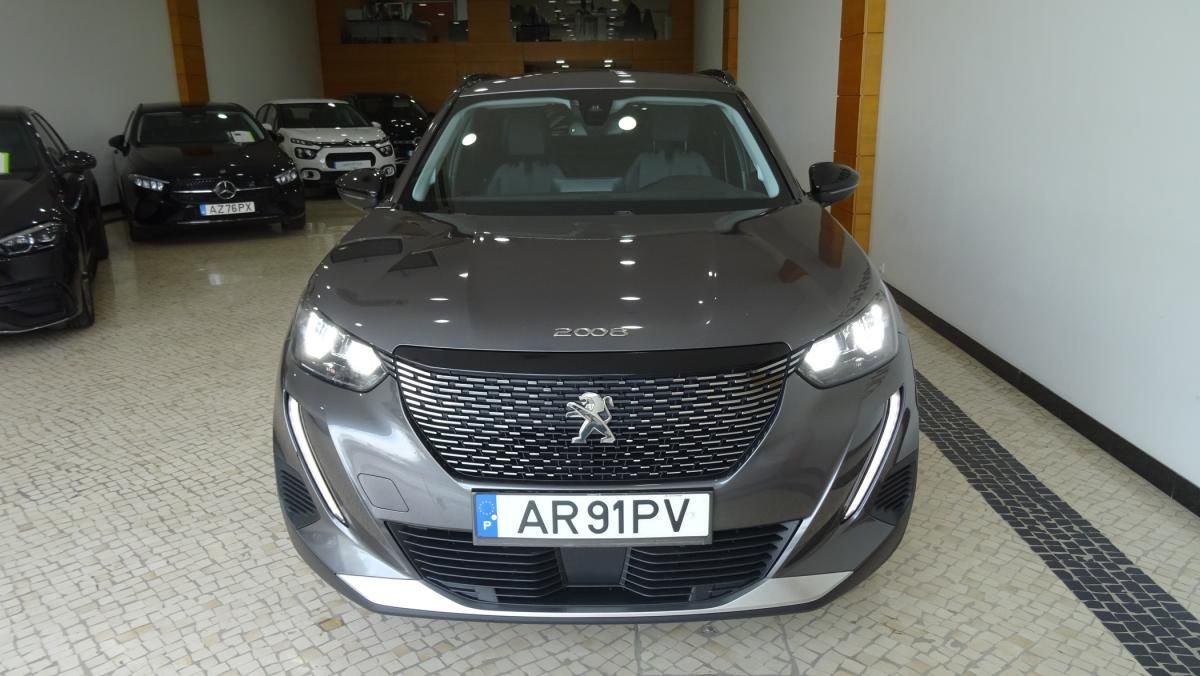 peugeot-2008-2022-diesel-1499cc