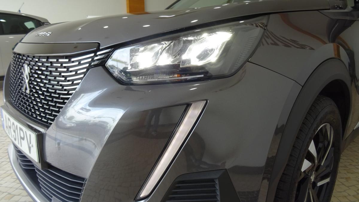 peugeot-2008-2022-diesel-1499cc