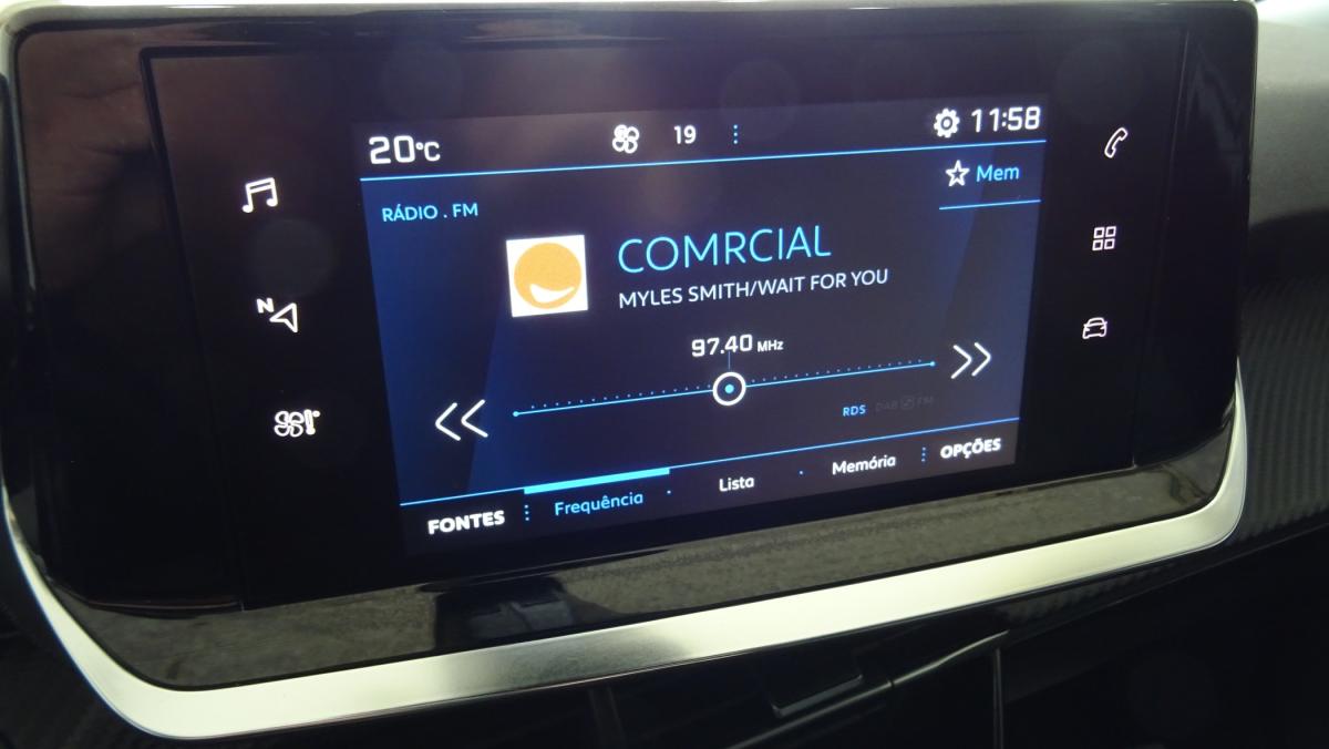 peugeot-2008-2022-diesel-1499cc