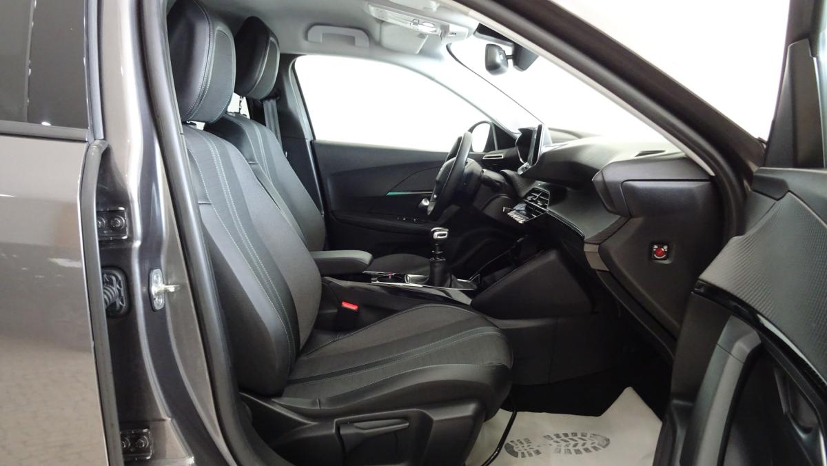 peugeot-2008-2022-diesel-1499cc