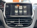 peugeot-208-2015-gasolina-1199cc