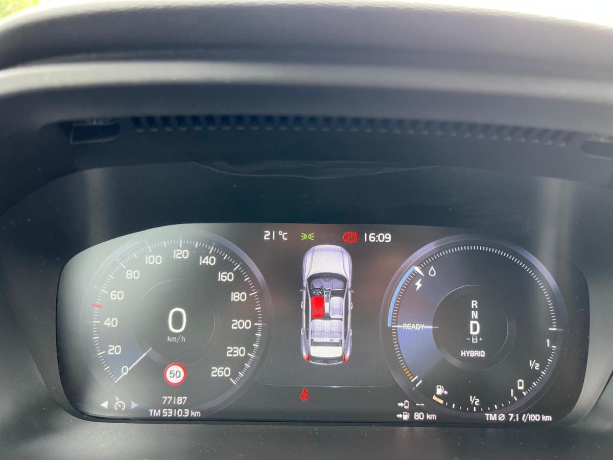 volvo-xc40-2021-hibrido-a-gasolina-1477cc