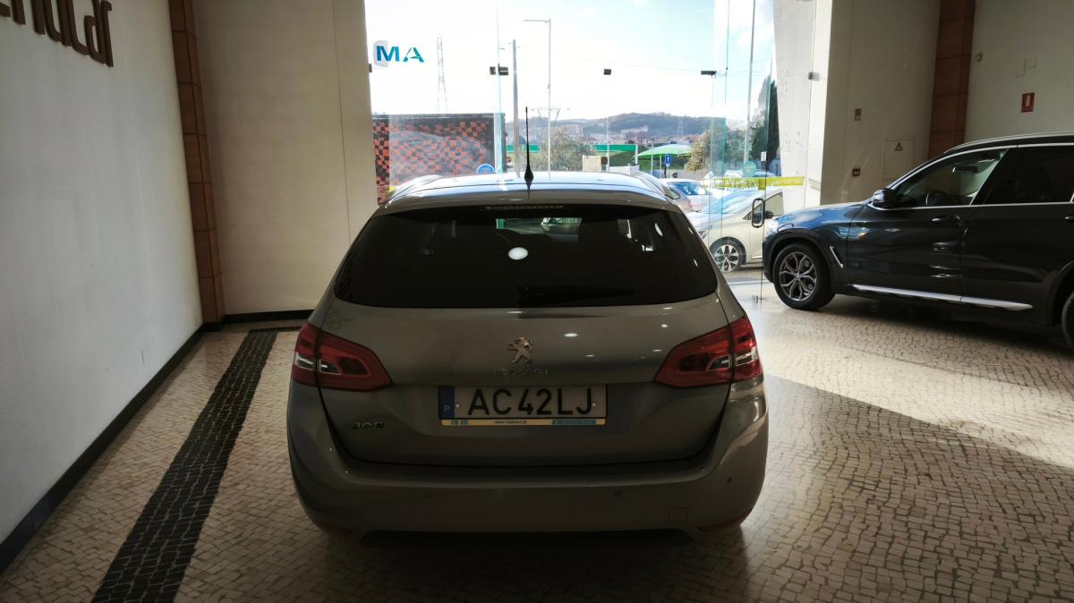 peugeot-308-sw-2020-diesel-1499cc