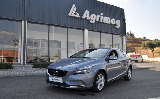 volvo-v40-2018-diesel-1969cc