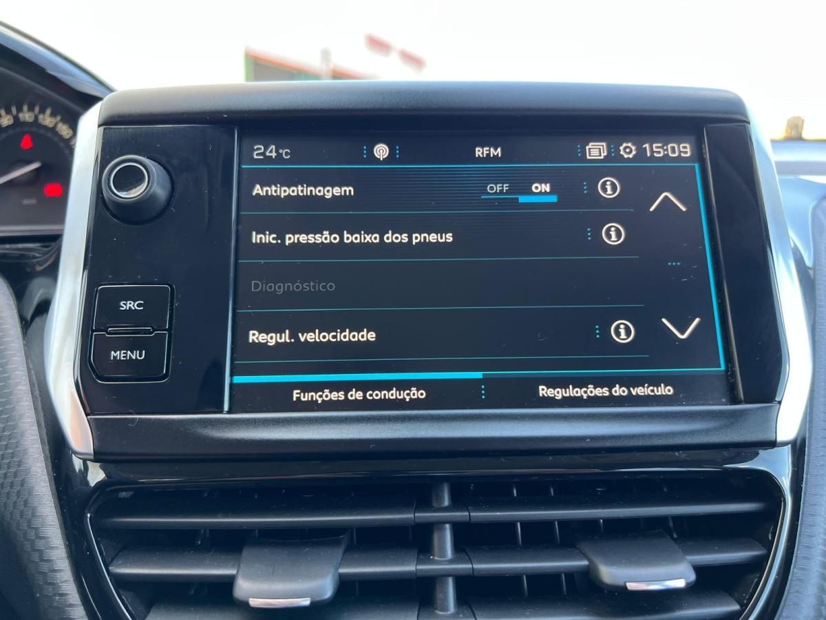 peugeot-2008-2017-gasolina-1199cc