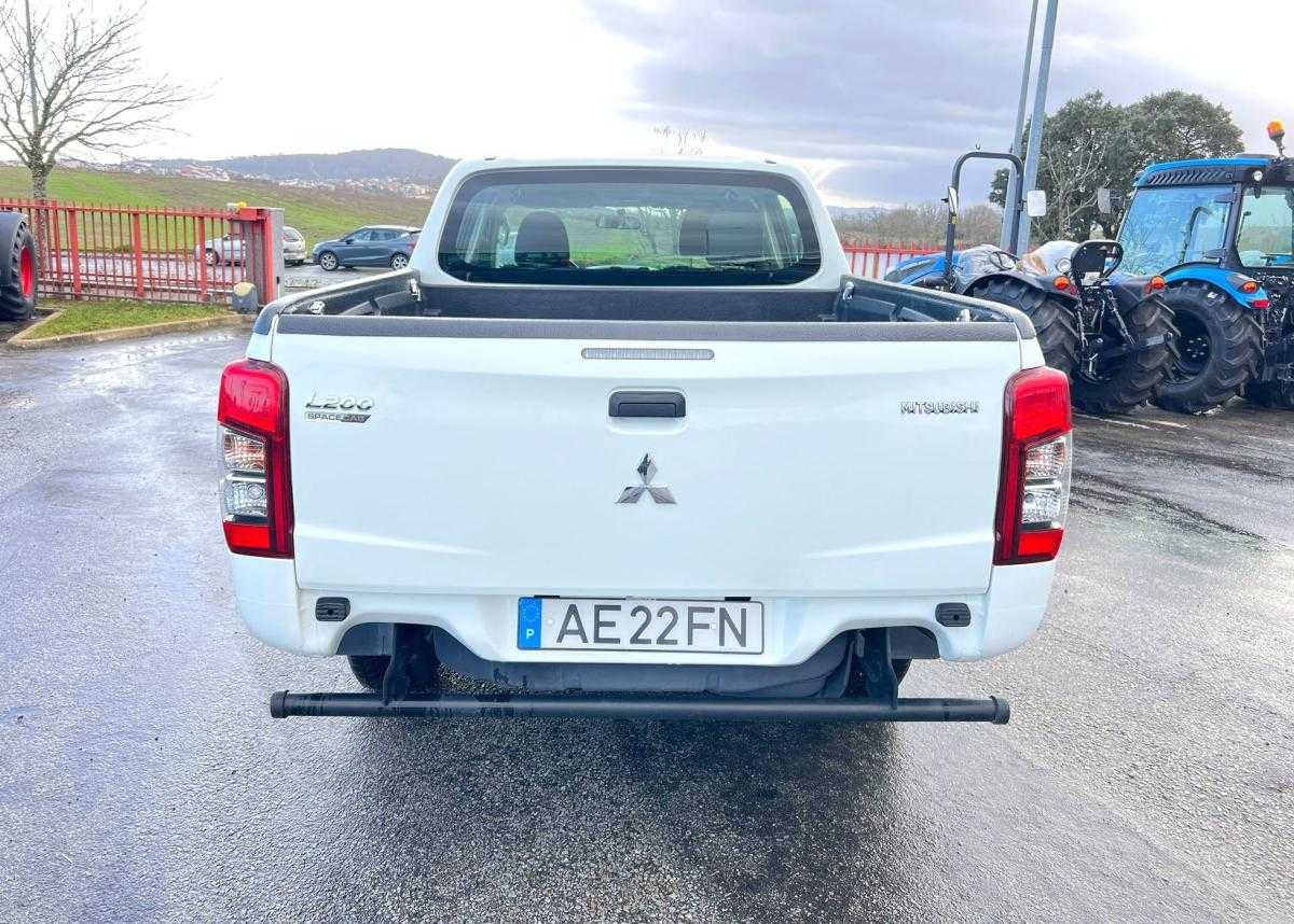 mitsubishi-l200-2020-diesel-2268cc
