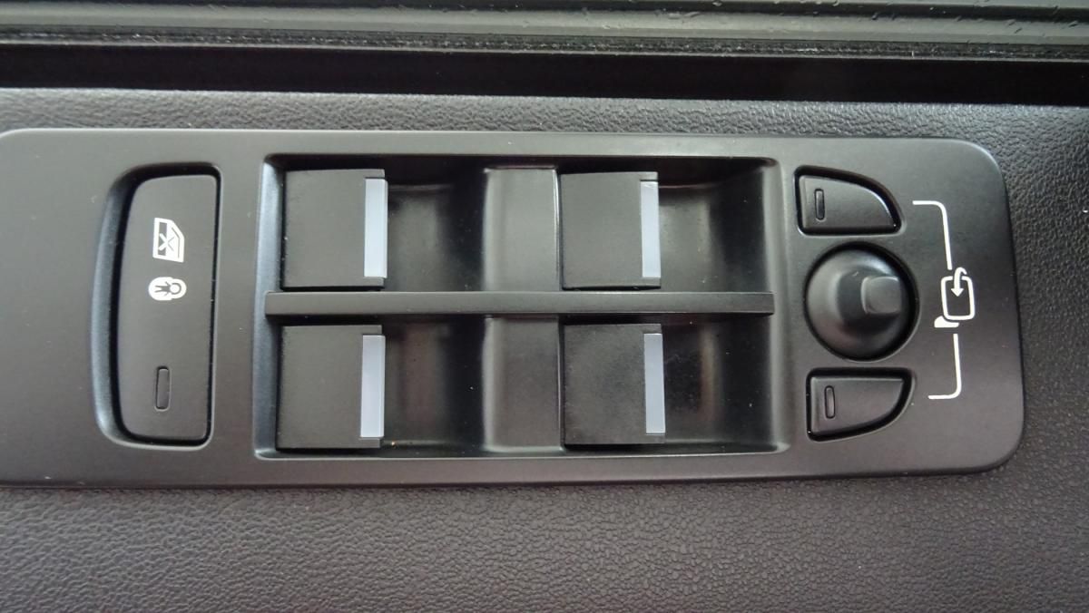 land-rover-discovery-sport-2020-diesel-1999cc