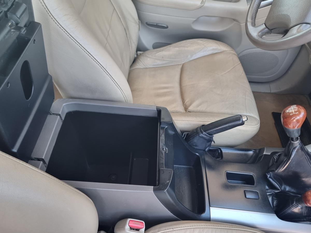 toyota-land-cruiser-2004-diesel-2982cc