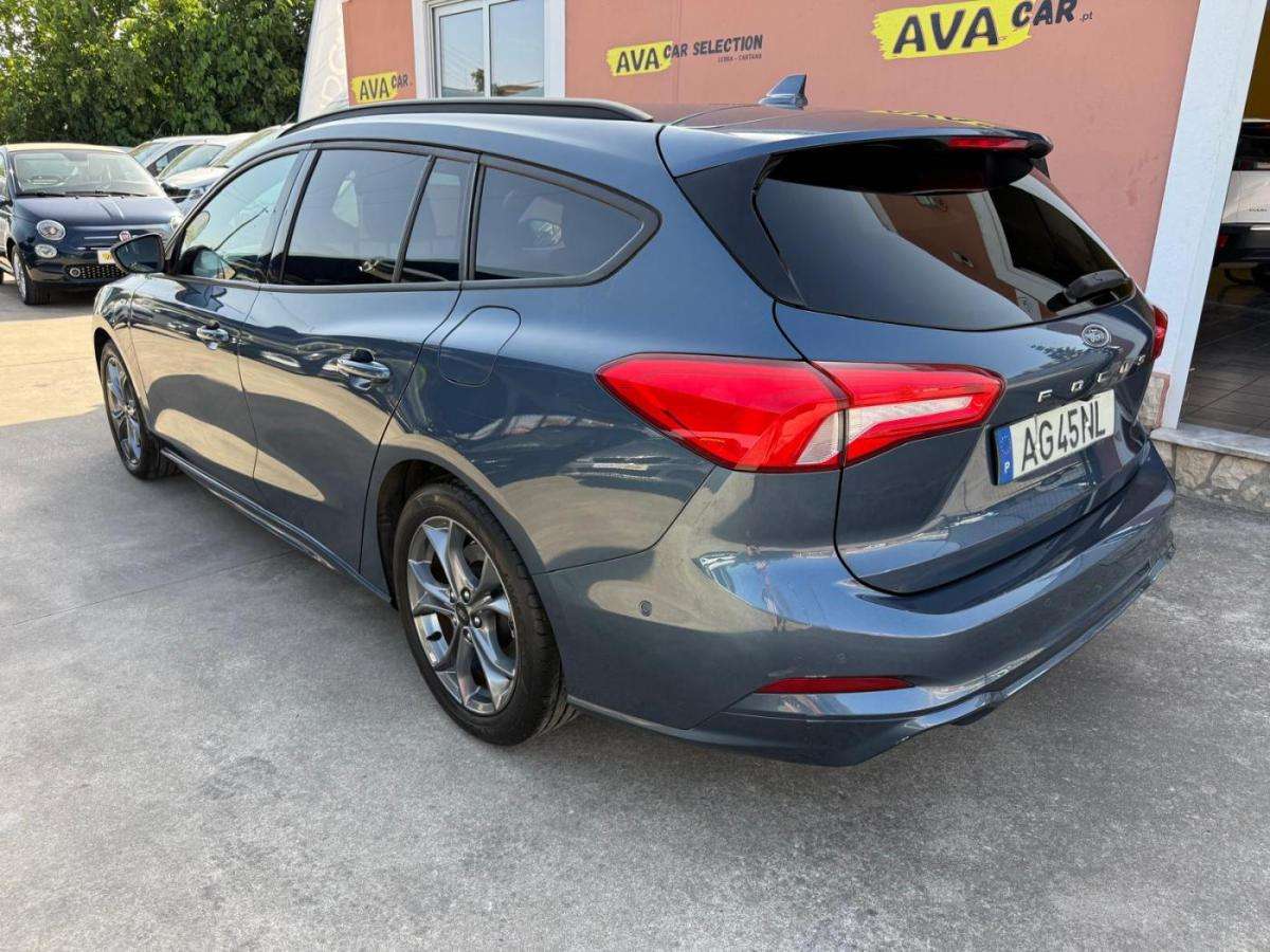 ford-focus-sw-2021-diesel-1499cc
